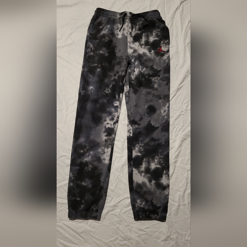 Nike Black and Gray Boys Sweatpants - Like New
